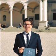 Docente di Italiano, Storia e Matematica